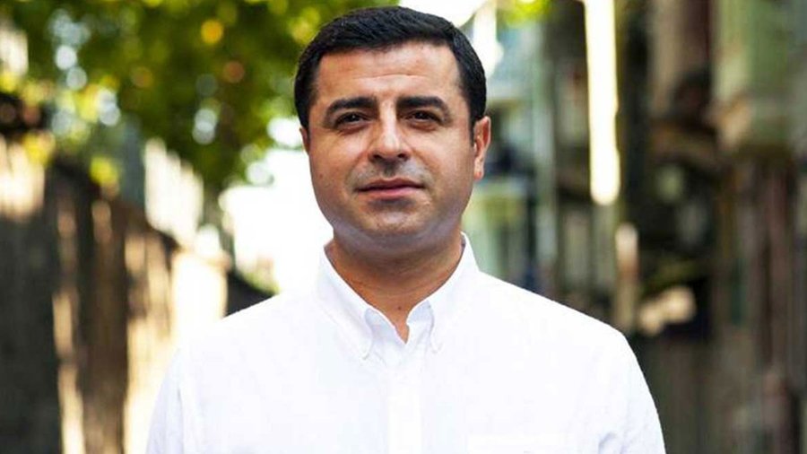 HDP: Demirtaş hakkında konuşmak mafya sevicilerin haddi değil