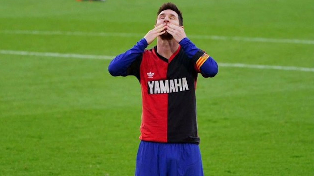 Lionel Messi golünü Maradona’ya ithaf etti