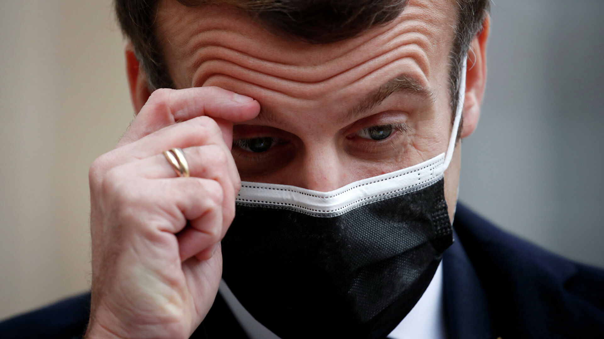 ‘Fransa’da halkın yüzde 60’ı Cumhurbaşkanı Macron’dan memnun değil’